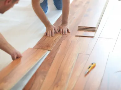 Выбор материалов для ремонта офисов: что учесть при замене пола