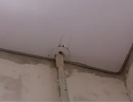 Частые ошибки при установке натяжных потолков и как их избежать