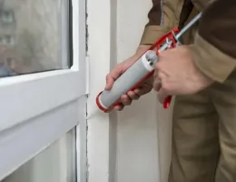 Ошибки при установке пластиковых окон на балконы: как их избежать